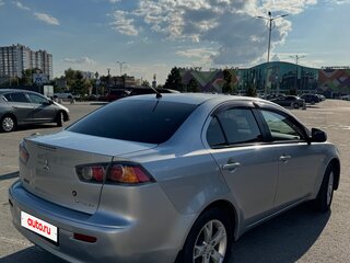 2010 Mitsubishi Lancer X, серебристый, 820000 рублей, вид 4