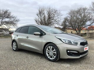 2016 Kia Ceed II Рестайлинг, серебристый, 1150000 рублей, вид 1