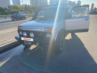 2010 Lada (ВАЗ) 2131 (4x4) I, серебристый, 840000 рублей, вид 3