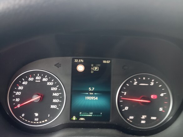 2019 Mercedes-Benz Sprinter, белый, 6800000 рублей - вид 1