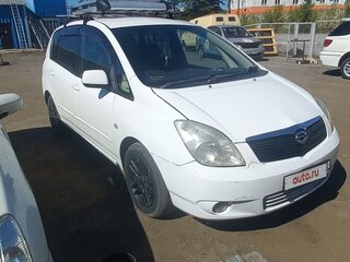 2001 Toyota Corolla Spacio II, белый, 400000 рублей, вид 2