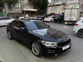 2018 BMW 5 серии 530i xDrive VII (G30/G31/G38), чёрный, 3000000 рублей, вид 2