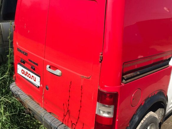 2004 Ford Transit Connect, красный, 280000 рублей - вид 8