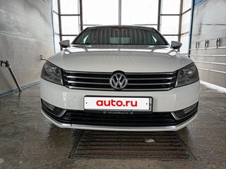 2012 Volkswagen Passat B7, белый, 1500000 рублей, вид 3