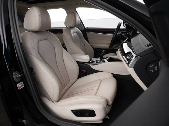 2018 BMW 5 серии 520d VII (G30/G31/G38), чёрный, 2899055 рублей - вид 7