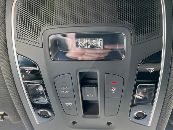 2018 Audi A6 IV (C7) Рестайлинг, чёрный, 3150000 рублей - вид 12