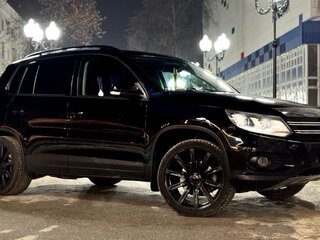 2012 Volkswagen Tiguan I Рестайлинг, чёрный, 1400000 рублей, вид 3
