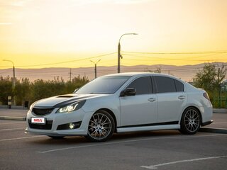 2011 Subaru Legacy GT V, белый, 2000000 рублей, вид 3