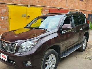 2011 Toyota Land Cruiser Prado 150 Series, пурпурный, 3200000 рублей, вид 1