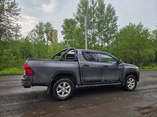 2018 Toyota Hilux VIII, серый, 3000000 рублей, вид 2