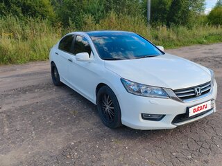2013 Honda Accord IX, белый, 1750000 рублей, вид 3