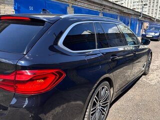 2020 BMW 5 серии 540d xDrive VII (G30/G31/G38), чёрный, 4500000 рублей, вид 2