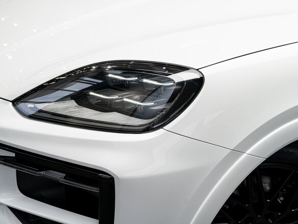 2025 Porsche Cayenne Coupé III Рестайлинг, белый, 17995000 рублей - вид 18