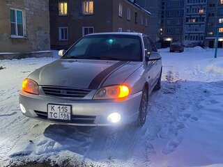 2004 Kia Spectra I Рестайлинг 2, серебристый, 280000 рублей, вид 2