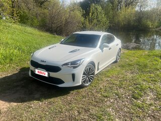 2019 Kia Stinger I, белый, 2100000 рублей, вид 1