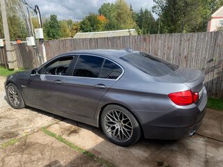 2010 BMW 5 серии 523i VI (F10/F11/F07), серый, 1350000 рублей, вид 5