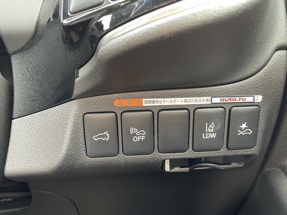 2018 Mitsubishi Outlander PHEV III Рестайлинг 2, коричневый, 3199000 рублей - вид 23