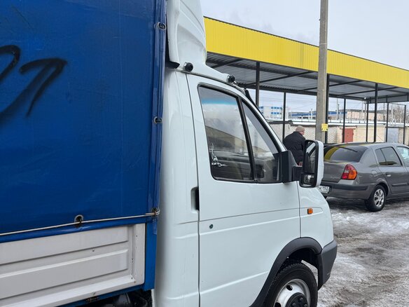 2005 ГАЗ ГАЗель (3302), белый, 1300000 рублей - вид 9
