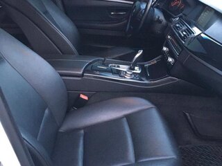 2010 BMW 5 серии 523i VI (F10/F11/F07), белый, 1830000 рублей, вид 5