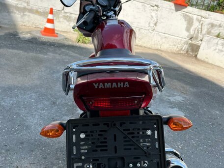 2021 Yamaha YBR125, пурпурный, 295000 рублей, вид 4