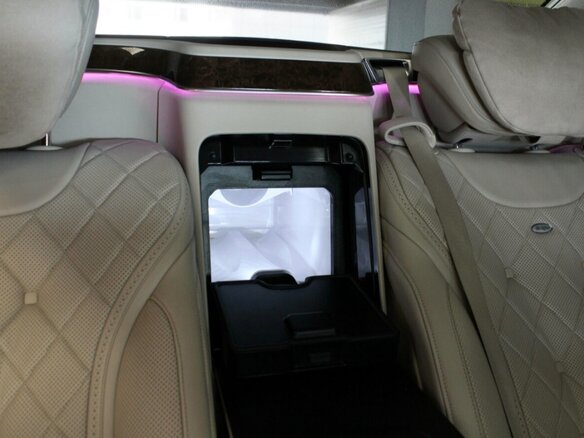 2015 Mercedes-Benz Maybach S-Класс 500 I (X222), чёрный, 3899000 рублей - вид 8