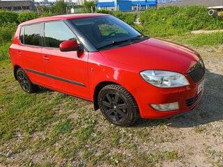 2010 Skoda Fabia II Рестайлинг, красный, 599000 рублей, вид 3