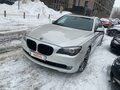 2009 BMW 7 серии 740i V (F01/F02/F04), белый, 1850000 рублей - вид 2