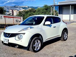 2011 Nissan Juke I, белый, 880000 рублей, вид 1