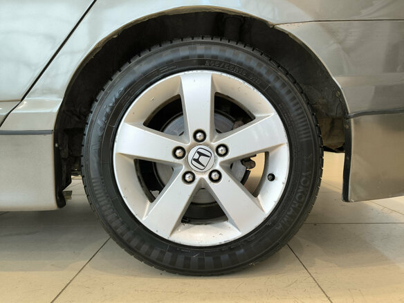 2008 Honda Civic VIII, серый, 680000 рублей - вид 17