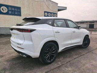 2026 Changan UNI-Z, белый, 2200000 рублей, вид 4