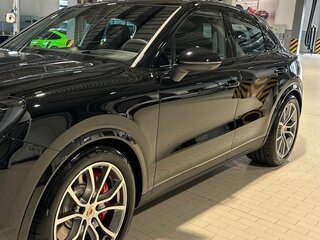 2023 Porsche Cayenne S Coupé III Рестайлинг, чёрный, 15500000 рублей, вид 1