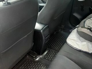 2009 Toyota Avensis III, серебристый, 950000 рублей, вид 4