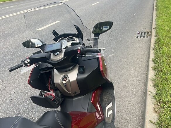 2013 BMW C 650 GT, красный, 870000 рублей - вид 5