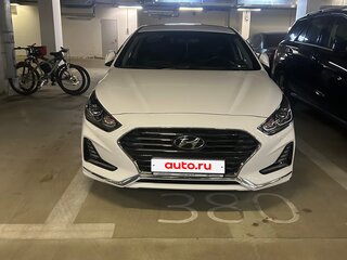 2019 Hyundai Sonata VII (LF) Рестайлинг, белый, 2050000 рублей, вид 1