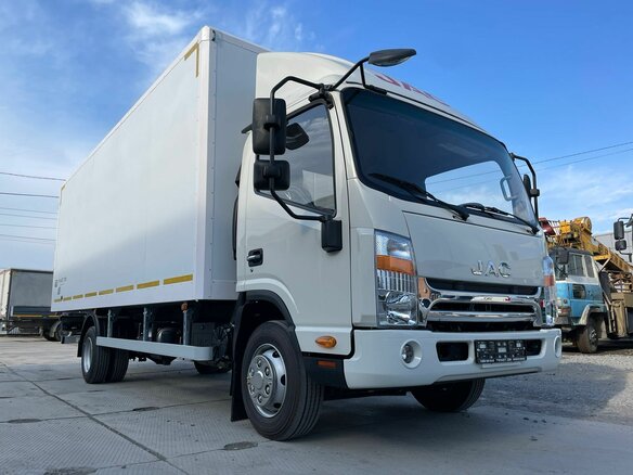 2024 JAC N90, белый, 6030000 рублей