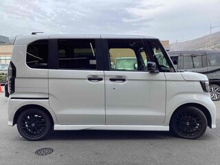 2023 Honda N-BOX II Рестайлинг, белый, 796000 рублей, вид 4
