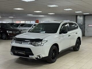 Mitsubishi Outlander III Рестайлинг