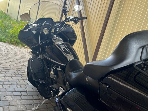 2006 Harley-Davidson Road Glide, чёрный, 750000 рублей - вид 1