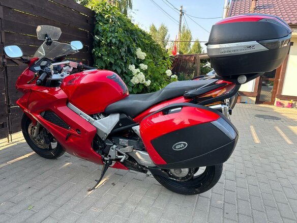 2002 Honda VFR 800, красный, 300000 рублей - вид 11