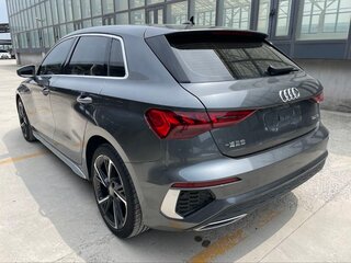 2021 Audi A3 Sportback 35 TFSI IV (8Y), серый, 2100000 рублей, вид 2