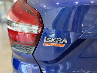 2026 Lada (ВАЗ) Vesta SW Cross I Рестайлинг (NG), синий, 2096820 рублей, вид 3