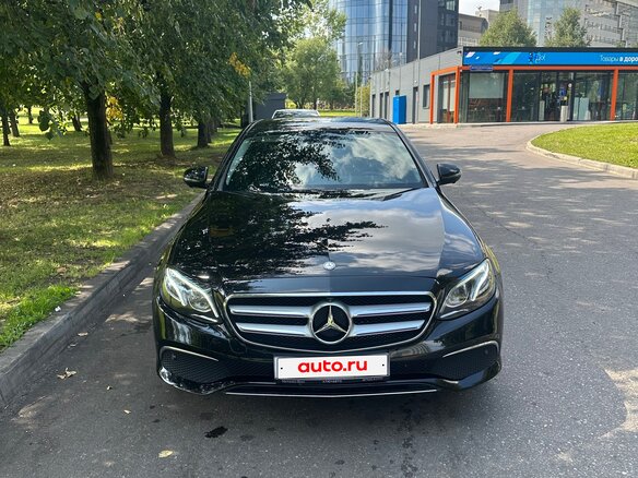 2017 Mercedes-Benz E-Класс 400 V (W213, S213, C238), чёрный - вид 1