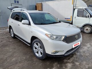 2011 Toyota Highlander II (XU40) Рестайлинг, белый, 2000050 рублей, вид 3