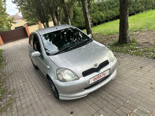 2001 Toyota Vitz I (P10), серый, 330000 рублей, вид 5