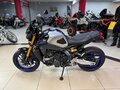 2022 Yamaha MT-09 (FZ-09), серебристый, 1120000 рублей - вид 1