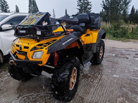 2007 BRP Can-Am Outlander MAX 650, жёлтый, 650000 рублей, вид 3