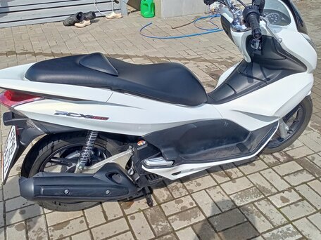 2015 Honda PCX 150, белый, 350000 рублей, вид 4