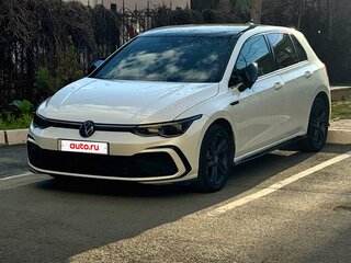 2021 Volkswagen Golf VIII, белый, 2600000 рублей, вид 4