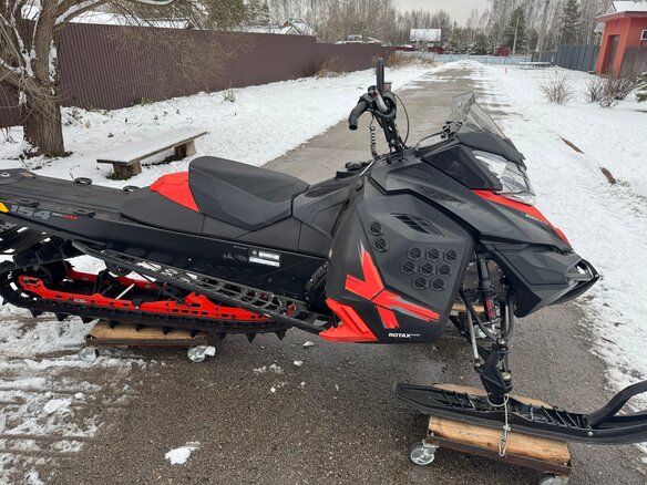2014 BRP Ski-Doo Summit 800, красный, 1200000 рублей - вид 12