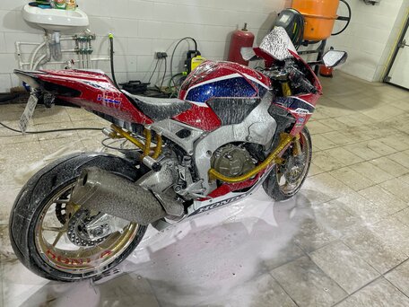 2017 Honda CBR 1000 RR/RA Fireblade, красный, 1450000 рублей, вид 2